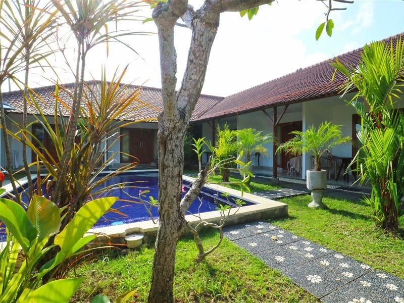 Pererenan Nengah Guest House Canggu エクステリア 写真