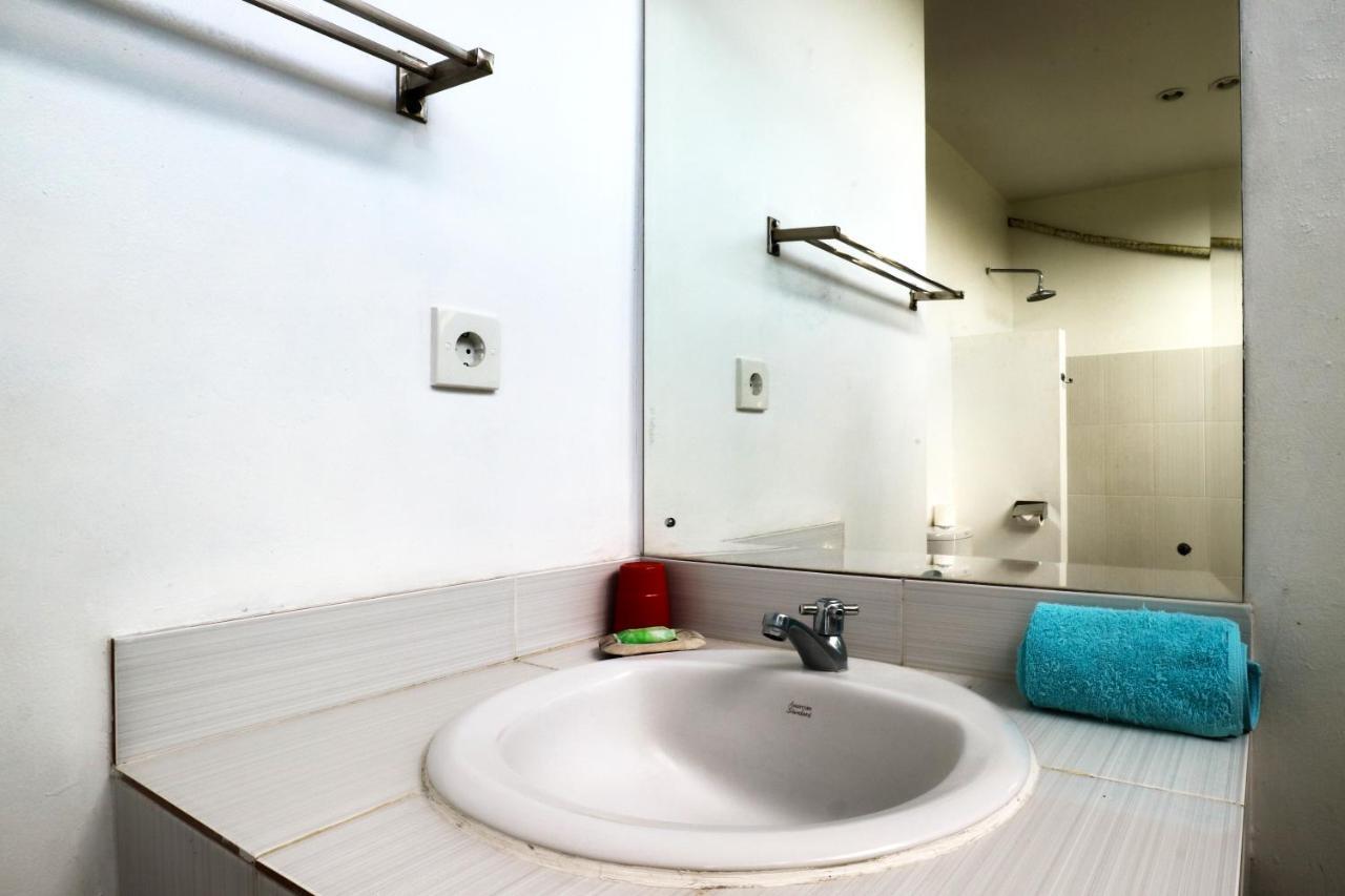 Pererenan Nengah Guest House Canggu エクステリア 写真