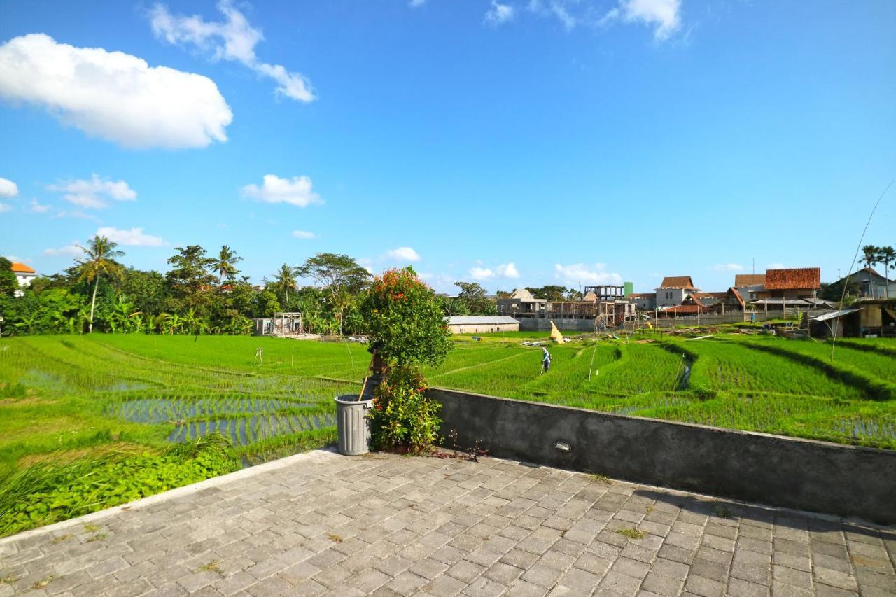 Pererenan Nengah Guest House Canggu エクステリア 写真