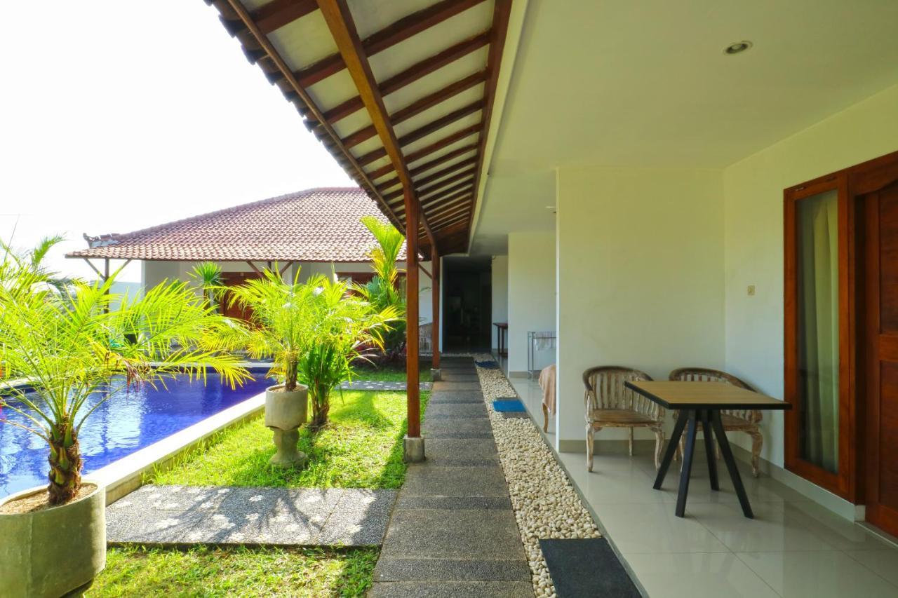 Pererenan Nengah Guest House Canggu エクステリア 写真