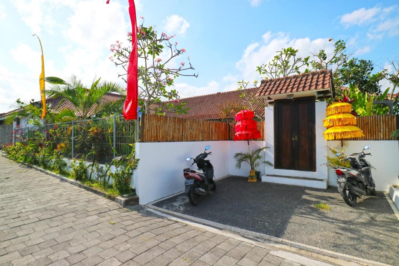 Pererenan Nengah Guest House Canggu エクステリア 写真