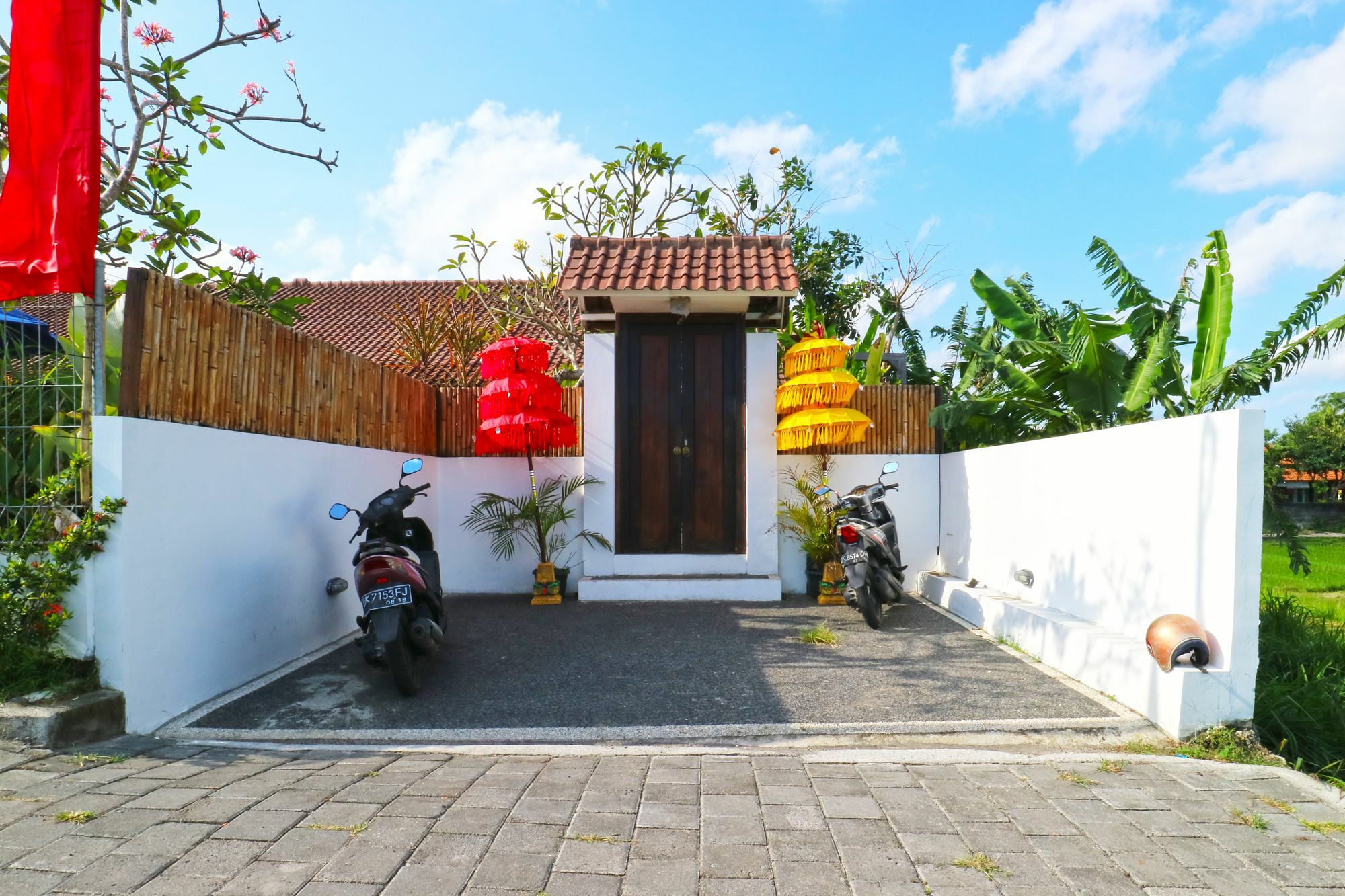 Pererenan Nengah Guest House Canggu エクステリア 写真